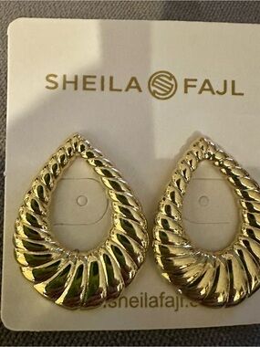 Sheila Fajl- Odette- Gold Twisted Teardrop Earrings